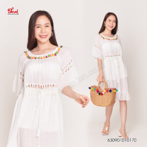 Alternative view of ชุดเดรสคอตตอนผ้าแต่งพู่ถักโครเชต์-630901010170