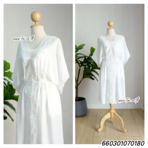 Batwing Sleeve Cover Up.-เสื้อคลุมเบลาส์ลายดอก ทรงค้างคาว - 660301070180