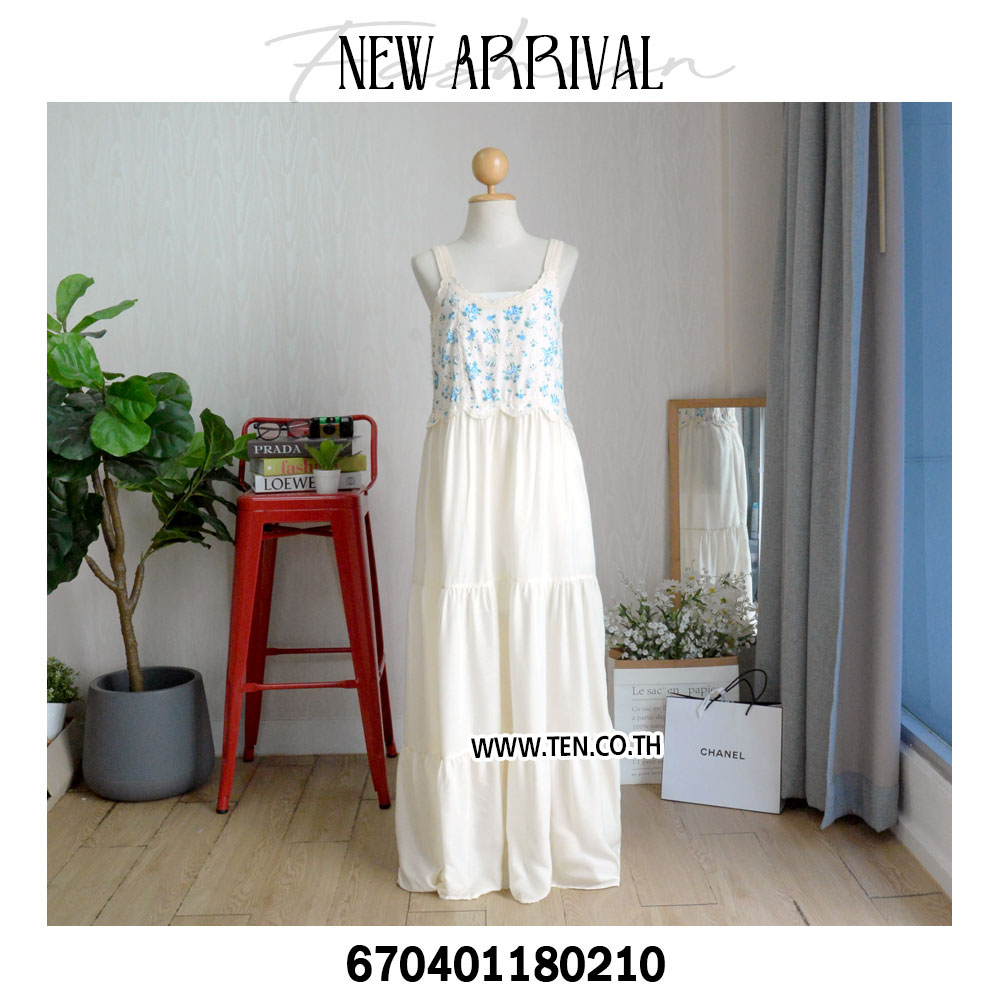 Elegant summer floral maxi dress in various colors, perfect for warm weather.