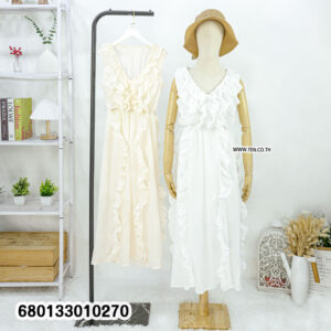 Romantic white ruffle maxi dress for summer with soft layered design
