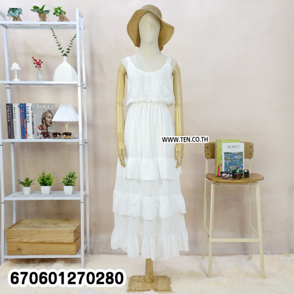 Bohemian-style cotton maxi dress with layered design