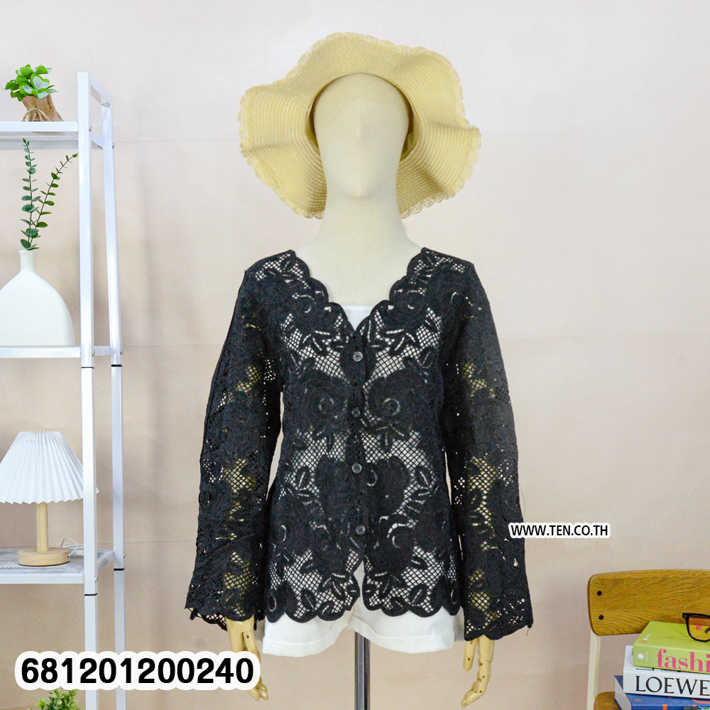Floral Lace Long Sleeve Button Blouse เสื้อเบลาส์ลูกไม้ลายดอก แขนยาว มีกระดุม-681201200240 - Image 4