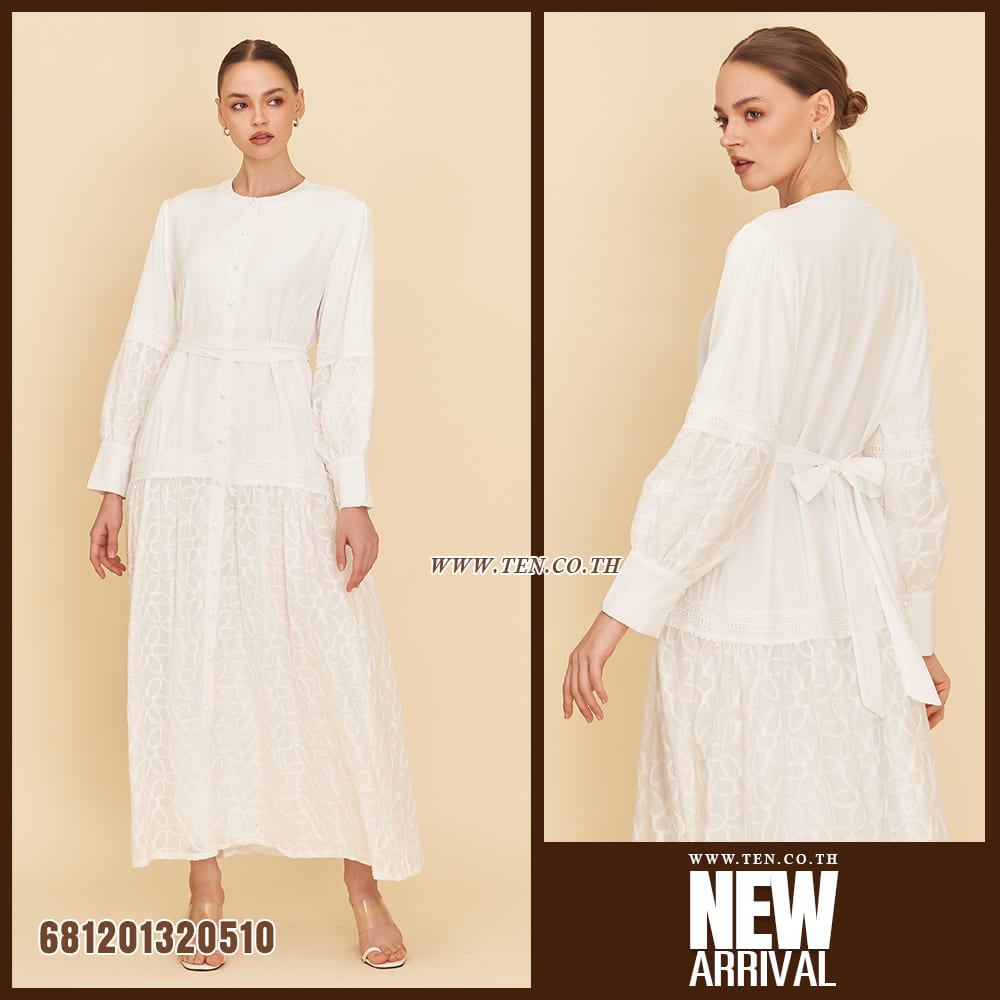 Vintage puff sleeve maxi dress with lace hem in black and white, long sleeve romantic cotton summer dress.