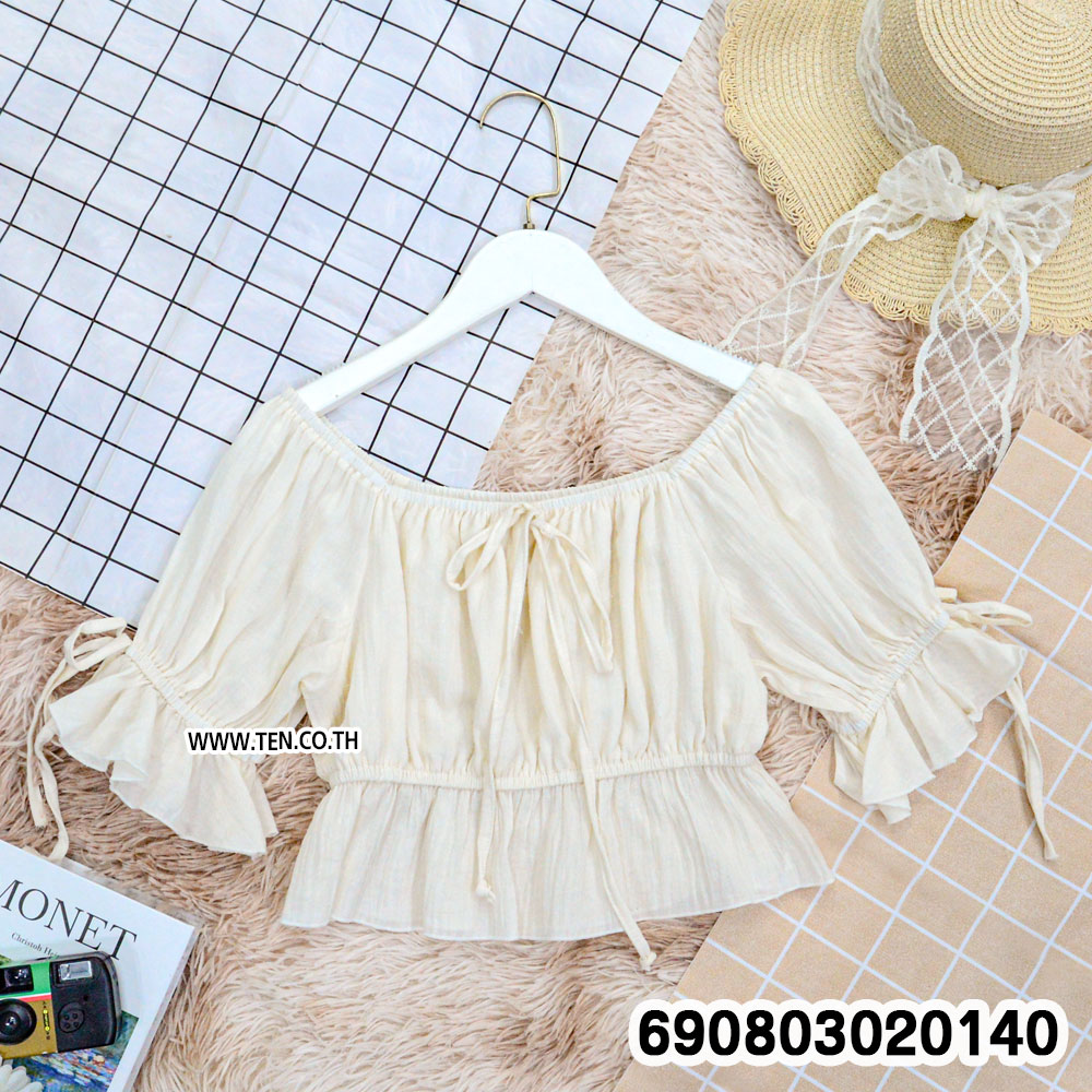 Off-Shoulder Ruffle Trim Beach Crop Top เสื้อปาดไหล่เอวลอย แขนระบายแต่งผูกเชือก - 690803020140 - Image 2